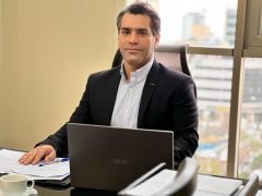 بازار‌های موازی بازار سرمایه جذاب نیستند/ فتح کانال ۱۸ میلیون واحدی تا ۵ سال آینده