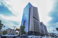 ارائه مشاوره خرید و فروش سهام تنها با مجوز سازمان بورس