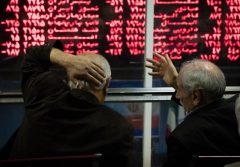 فروش سهام تحت تاثیر کاهش نرخ ارز منطقی نیست/ هیجانات منفی فروکش می‌کند