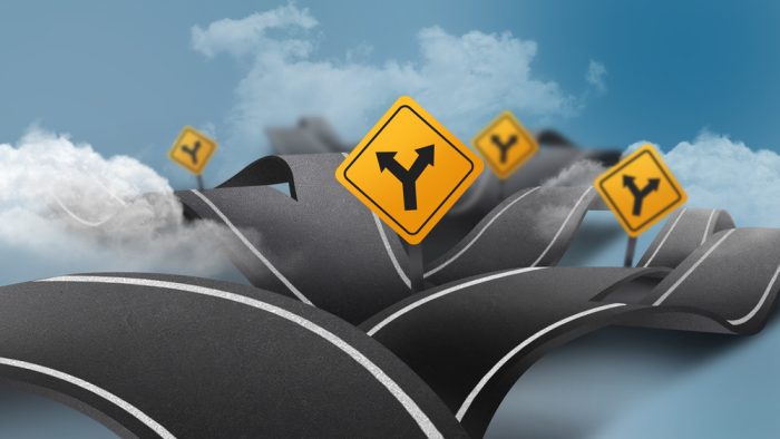 چشم‌انداز اقتصاد ایران در ۱۴۰۲ از زبان کارشناسان