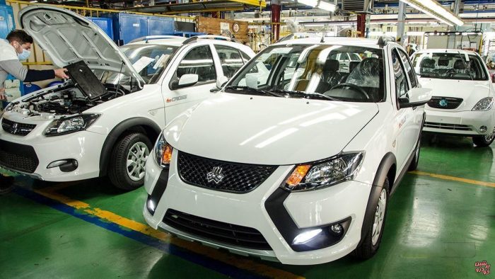 کمتر شدن قیمت برخی خودروها در بازار آزاد نسبت به قیمت کارخانه / این روند ادامه می یابد؟